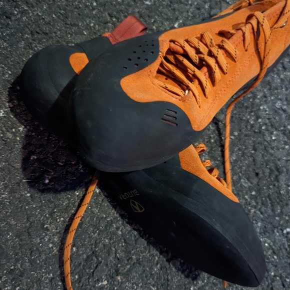 Butora Altura Rock Climbing Shoes Orange US 7 - Picture 5 of 9